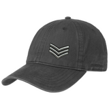 Military Rang Strepen Embleem Strijk Patch Zilver op een grijze cap