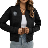 Poker Schoppen Aas Skull Gothic Strijk Embleem Patch op een zwart jasje