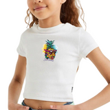 Ananas Sun Beach Tekst Strijk Applicatie op een wit t-shirtje