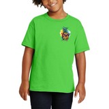 Ananas Sun Beach Tekst Strijk Applicatie op een groen t-shirt