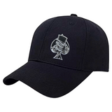 Poker Schoppen Aas Skull Gothic Strijk Embleem Patch op een zwarte cap