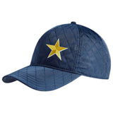Ster Goud Strijk Embleem Patch op een blauwe cap