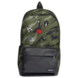 Piraat Schedel Tekstwolk Emaille Pin samen met andere pins op een rugzak