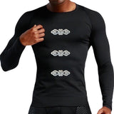 Drie maal de Tribal Paillette Zilver Wit Cosplay Sequins Strijk Embleem Patch op een zwarte longsleeve