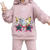 Poes Poezen Kitten Strijk Applicatie Zonnebril Op een licht roze hoodie