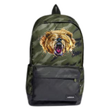 Beer Brul Beer Strijk Applicatie op een rugzak met camouflage print