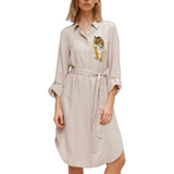 Tijger Indische Strijk Applicatie XL op een beige tuniek