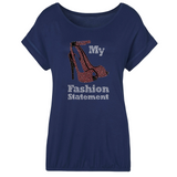Naaldhak My Fashion Statement Tekst Strass Applicatie op een donkerblauw t-shirt