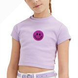 Smiley Emoji Strijk Embleem Patch Glitter Fuchsia Roze op een lila t-shirtje