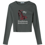 Naaldhak My Fashion Statement Tekst Strass Applicatie op een grijs groene longsleeve