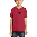 Bij Bijen Strijk Embleem Patch Rood Groen op een rood t-shirt