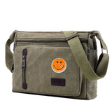 Smiley Strijkpatch Glamour Pailletten Opstrijkbaar op een legergroene canvas tas 