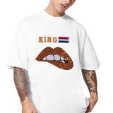 King Koningsdag Strijk Patch Set op een wit t-shirt