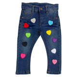 Hartje Strijk Embleem Patch Applicatie Geel Medium samen met negen andere kleuren van deze strijk patch op een klein spijkerbroekje
